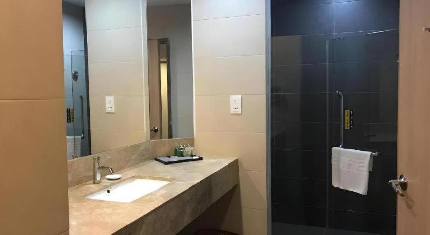 Hotel Aifa Labuan Luaran gambar