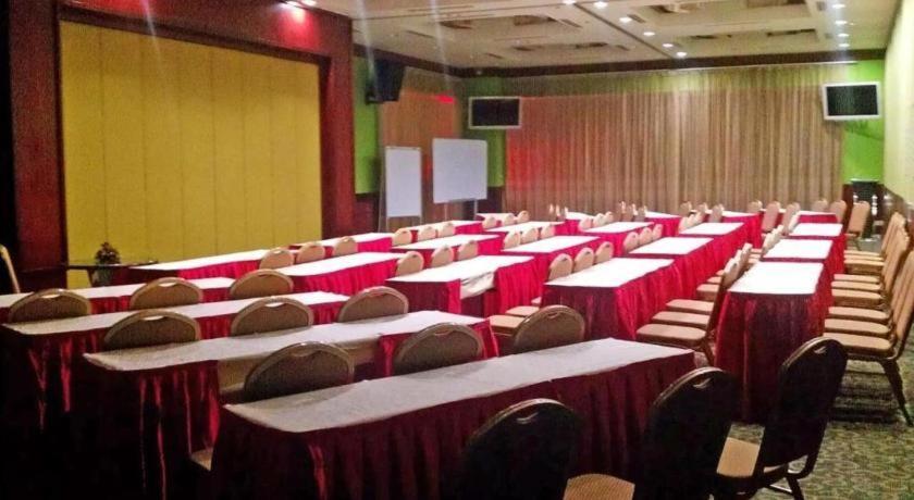 Hotel Aifa Labuan Luaran gambar
